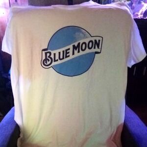 Blue moon T-shirt